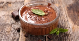 Veganes Mousse au Chocolat
