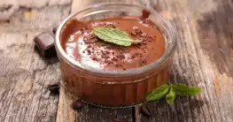 Veganes Mousse au Chocolat